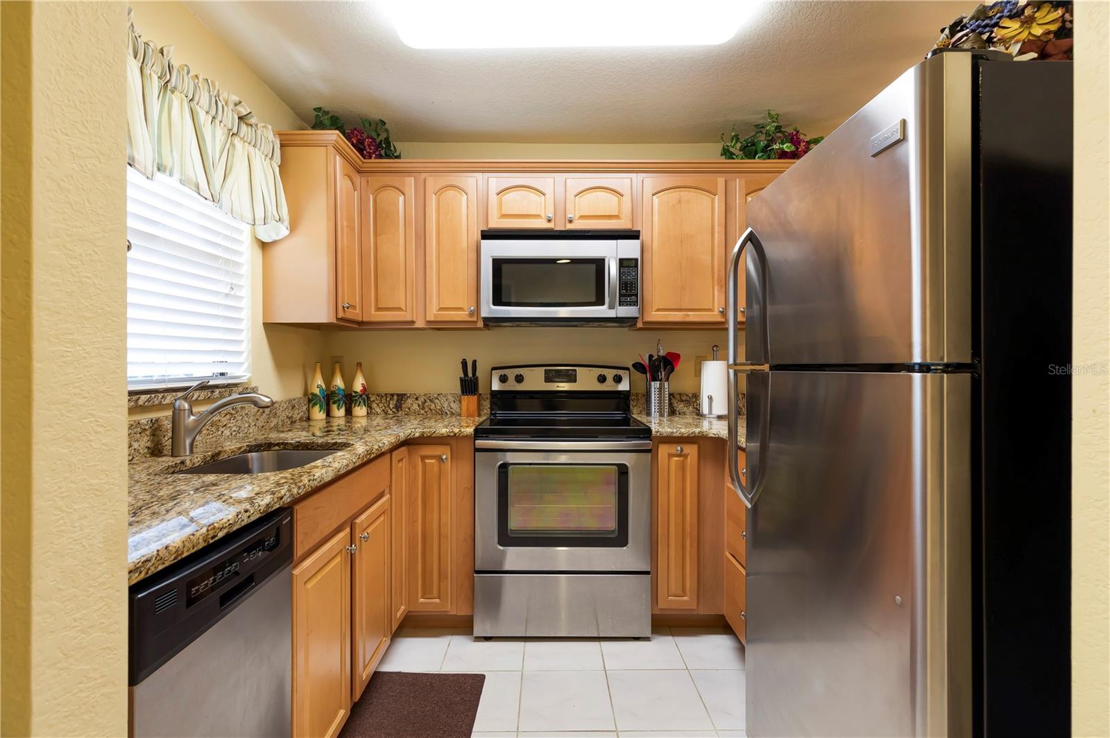 3221 White Ibis Ct #d2 Property Photo 7