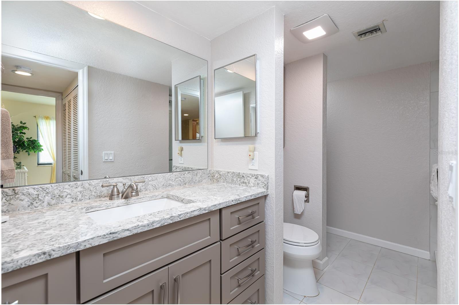 3221 White Ibis Ct #d2 Property Photo 25