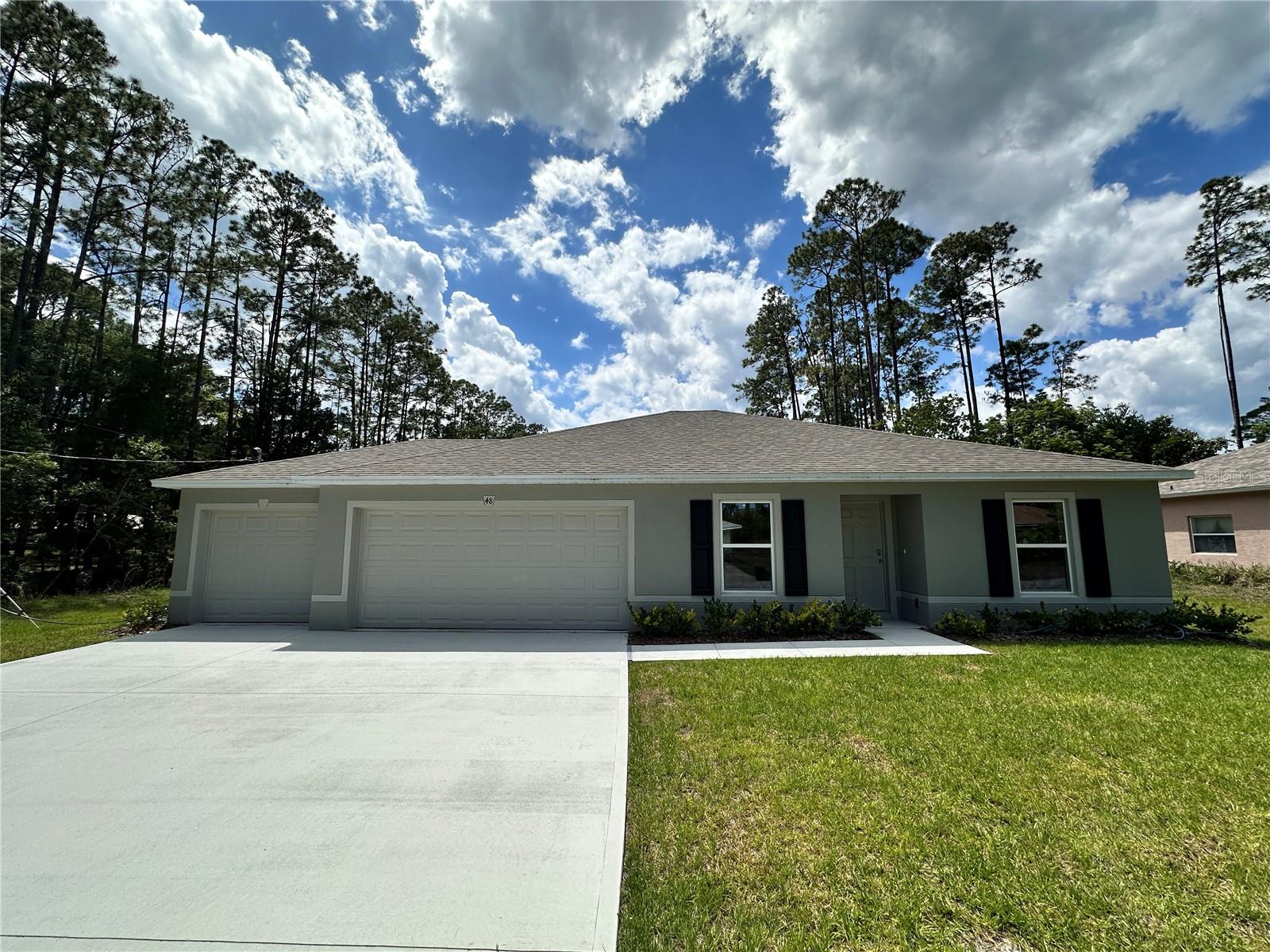48 RIPPLING BROOK DR