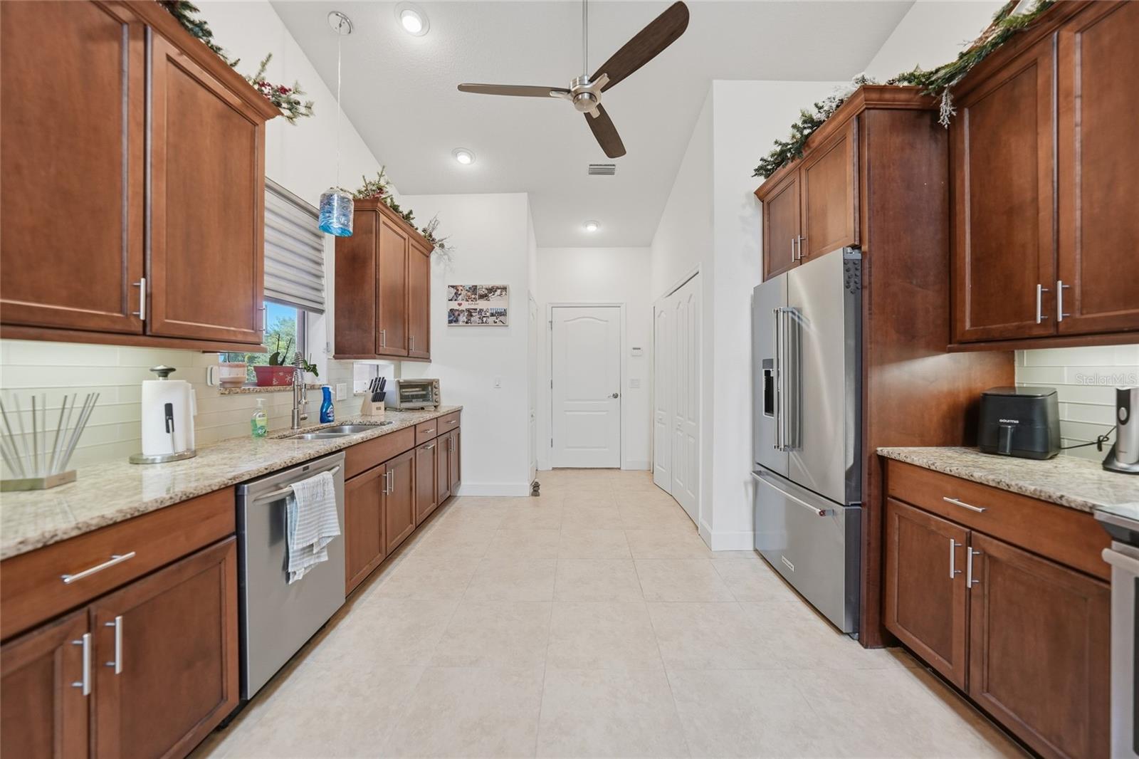 4691 Turnberry Cir Property Photo 10