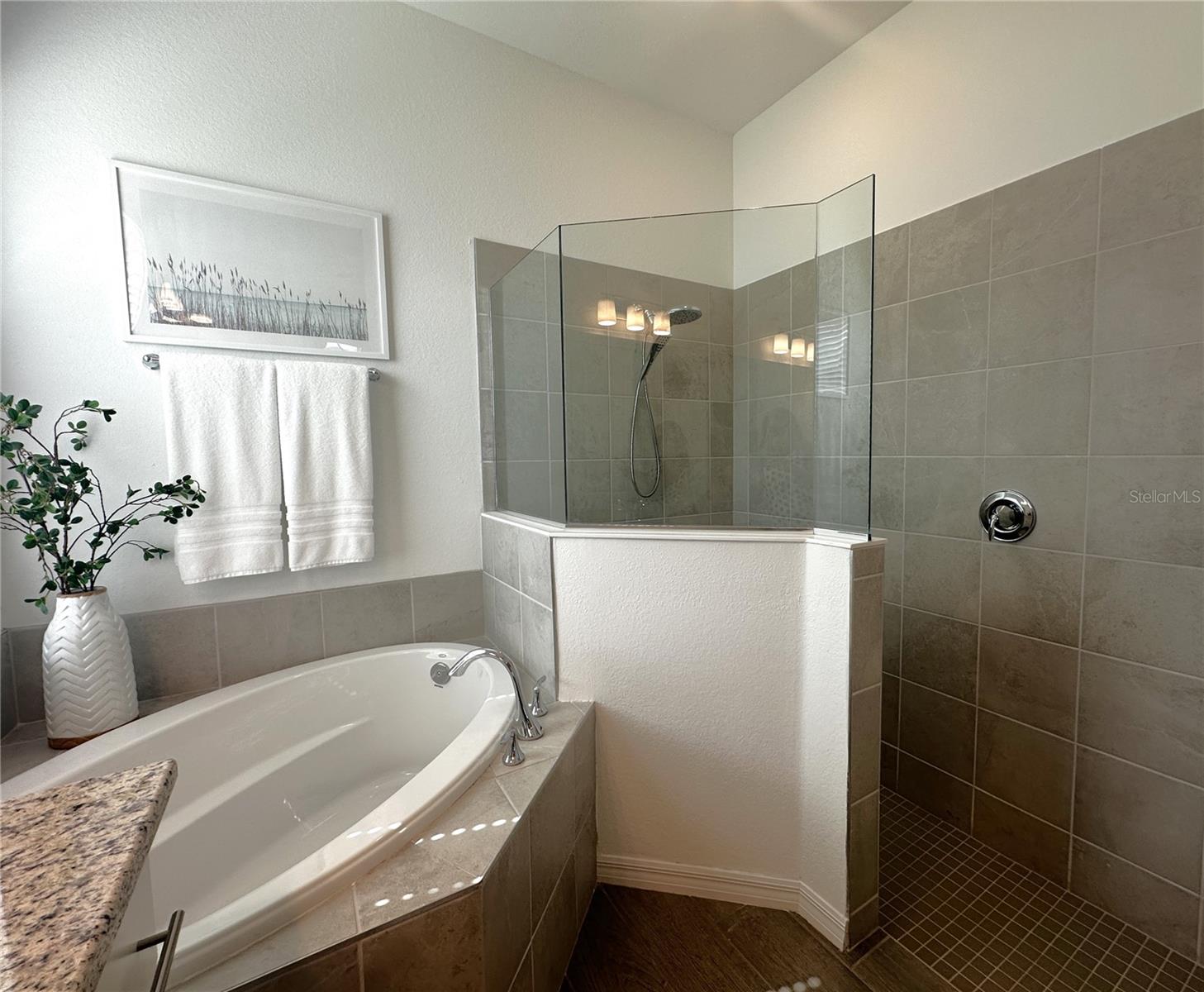 14897 Cherry Blossom Way Property Photo 19