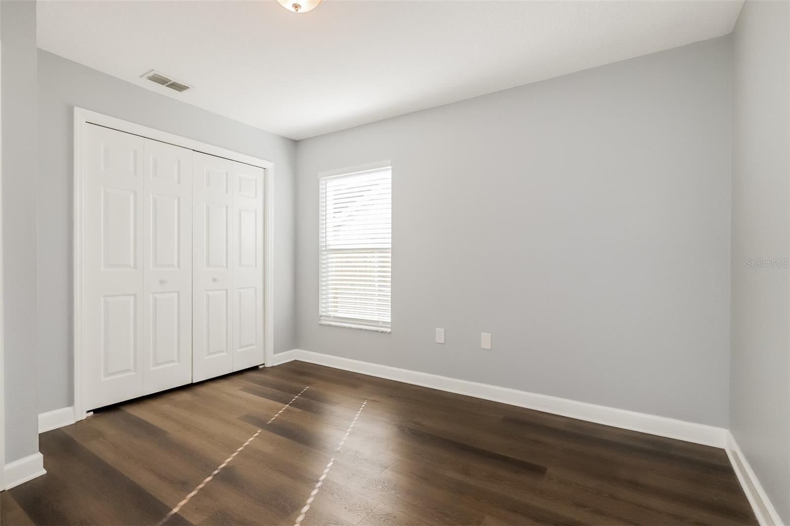 5238 Montserrat Ct Property Photo 12