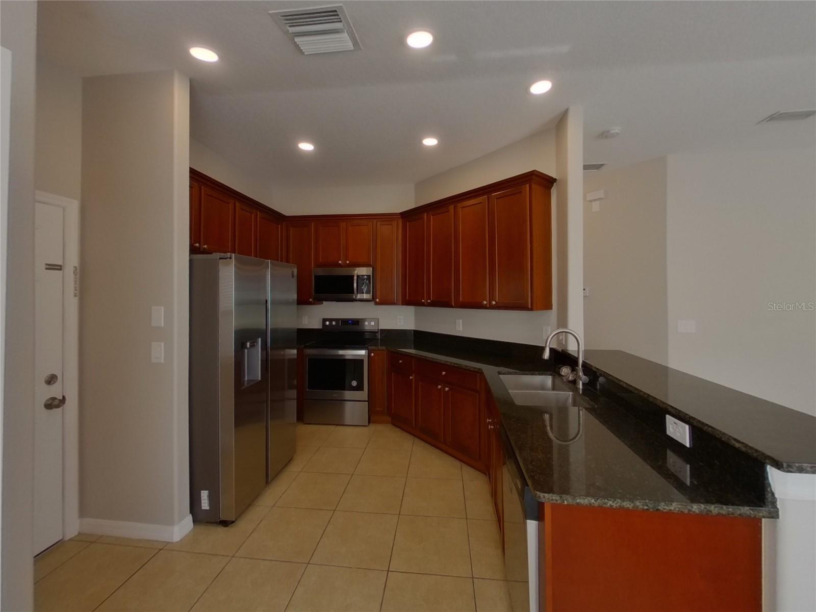 15512 Telford Spring Dr Property Photo 6