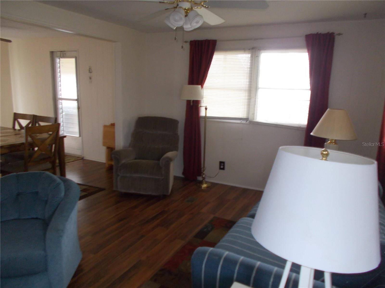 6821 Ocean Ct Property Photo 9