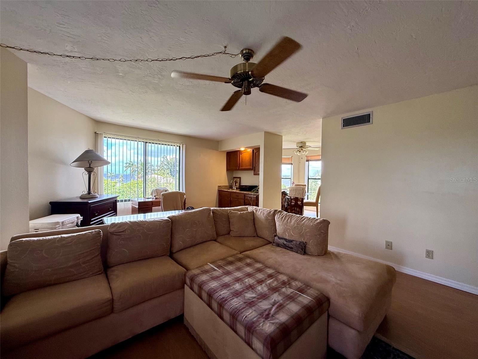 25188 Marion Ave #e212 Property Photo 14