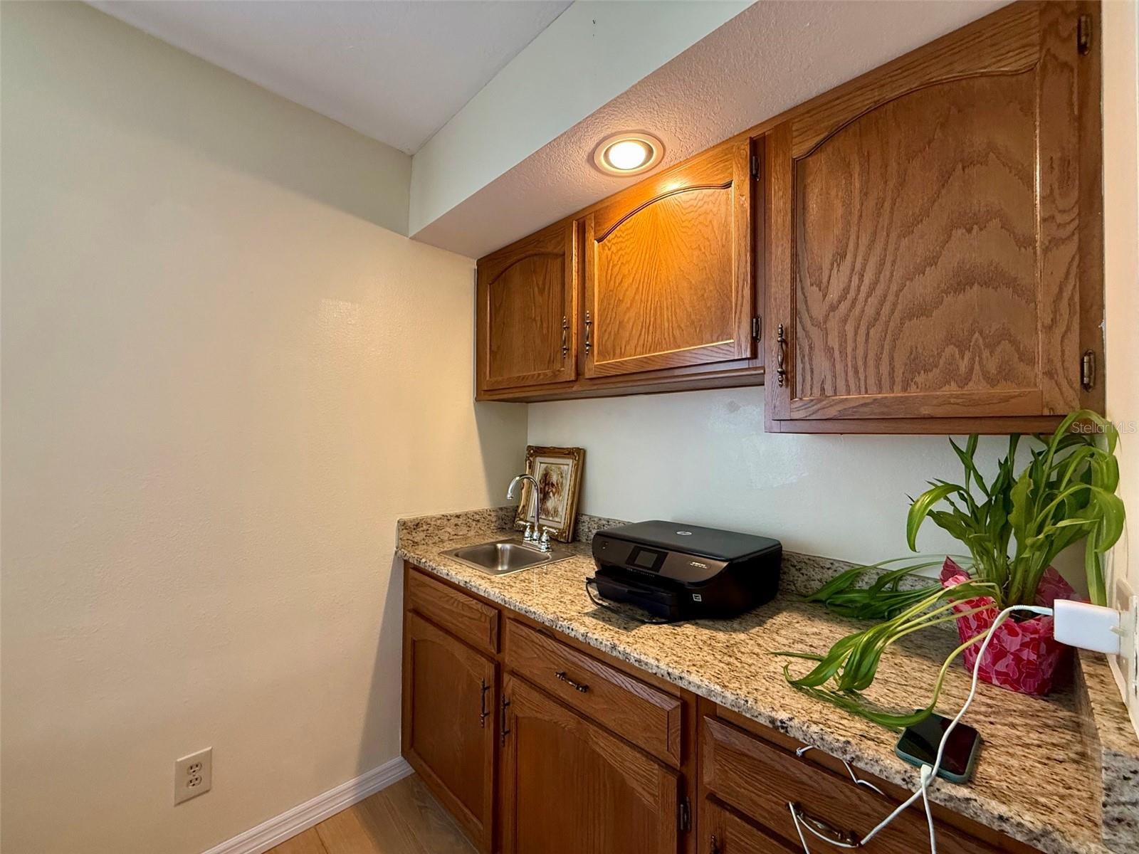25188 Marion Ave #e212 Property Photo 15