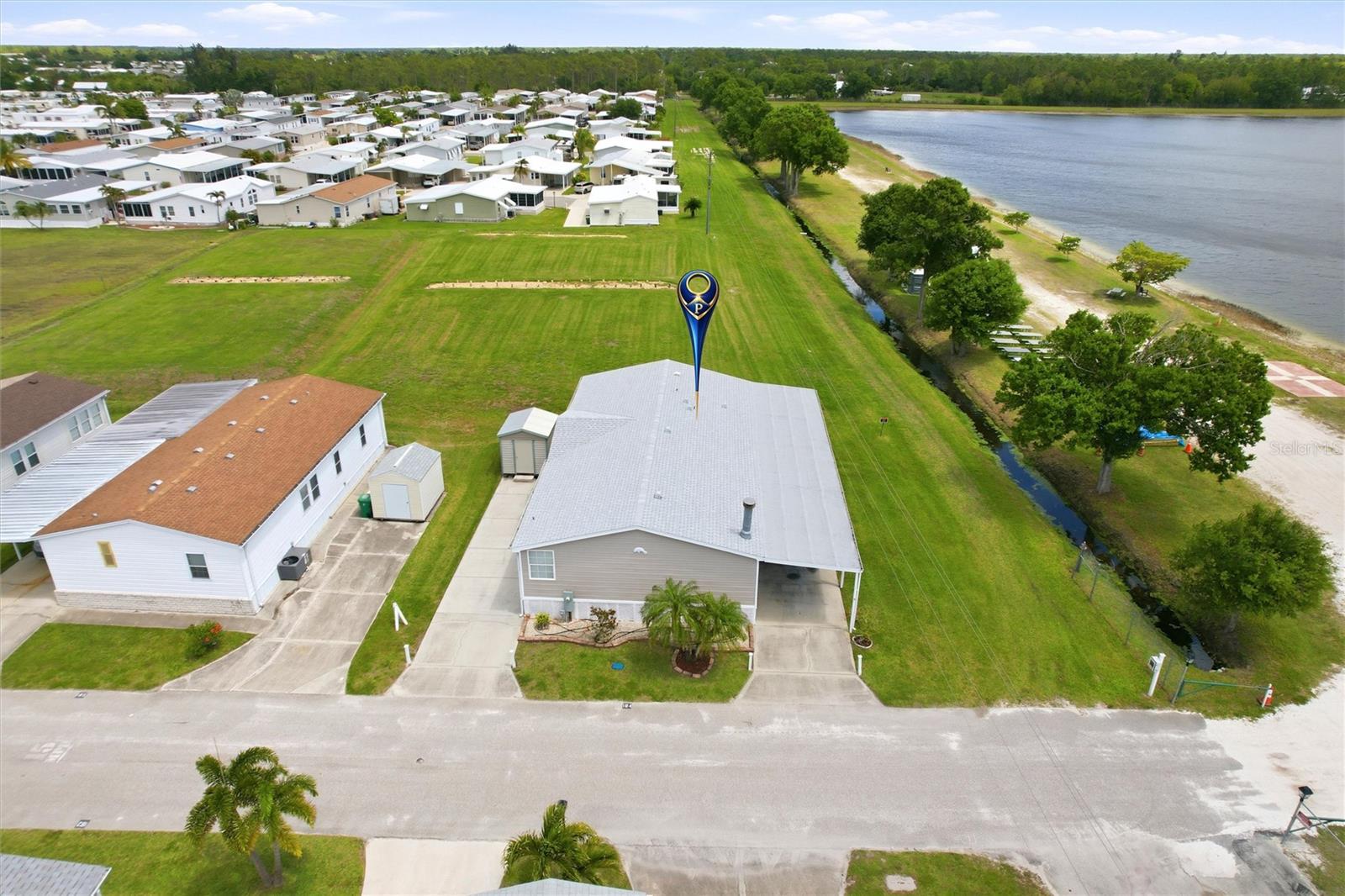 184 W Manatee Loop Property Photo 30