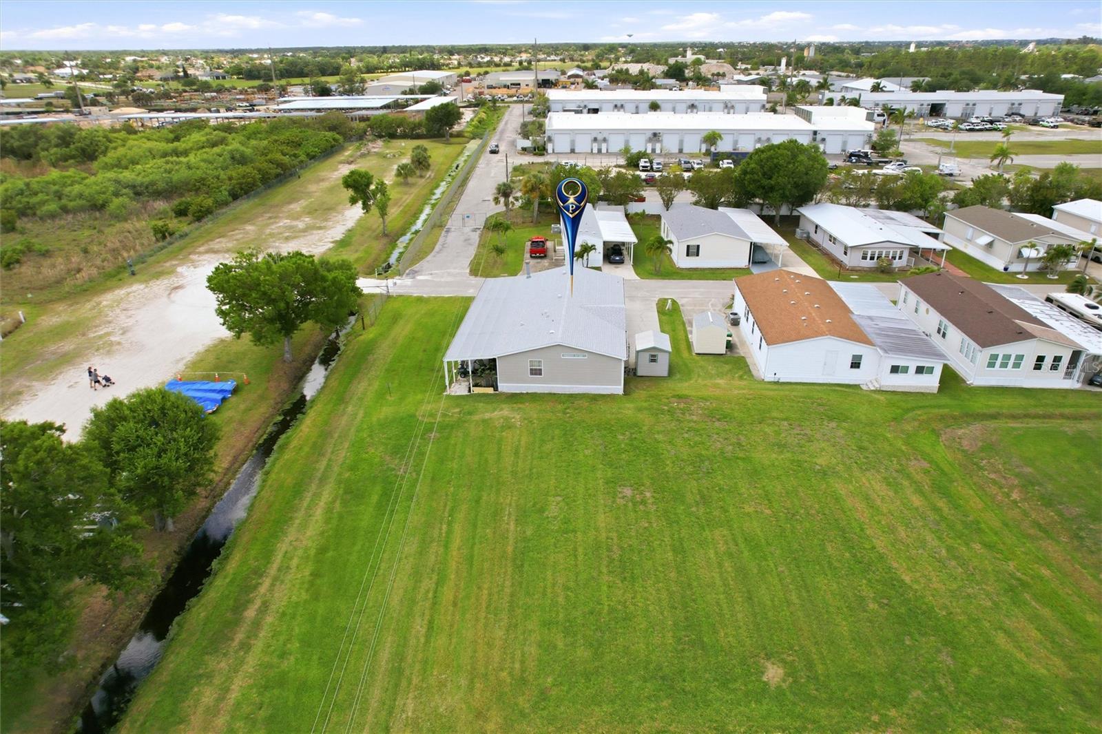 184 W Manatee Loop Property Photo 33