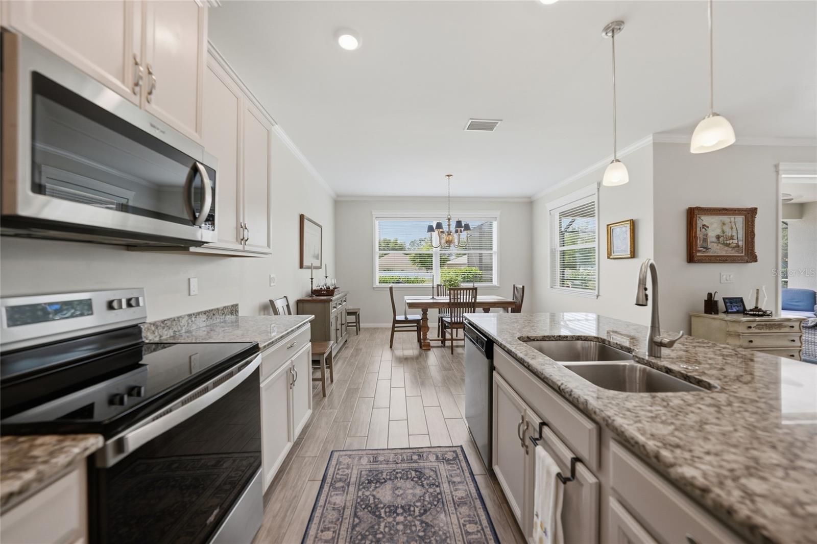 25091 Palisade Rd Property Photo 12