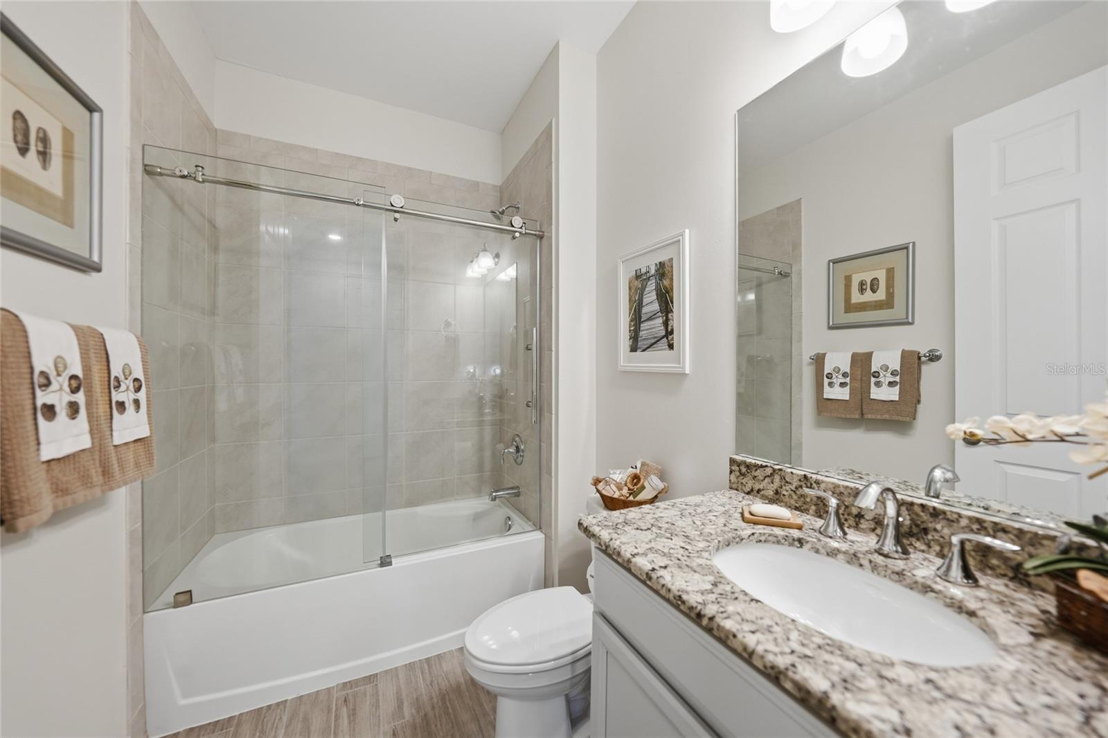 25091 Palisade Rd Property Photo 20