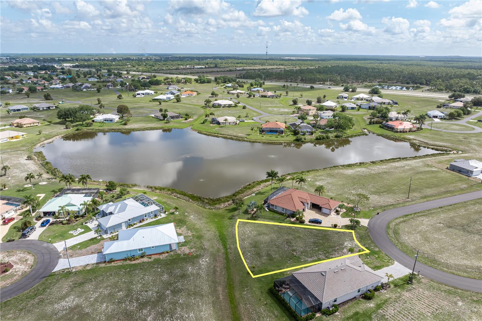 17528 Vellum Cir Property Photo 7