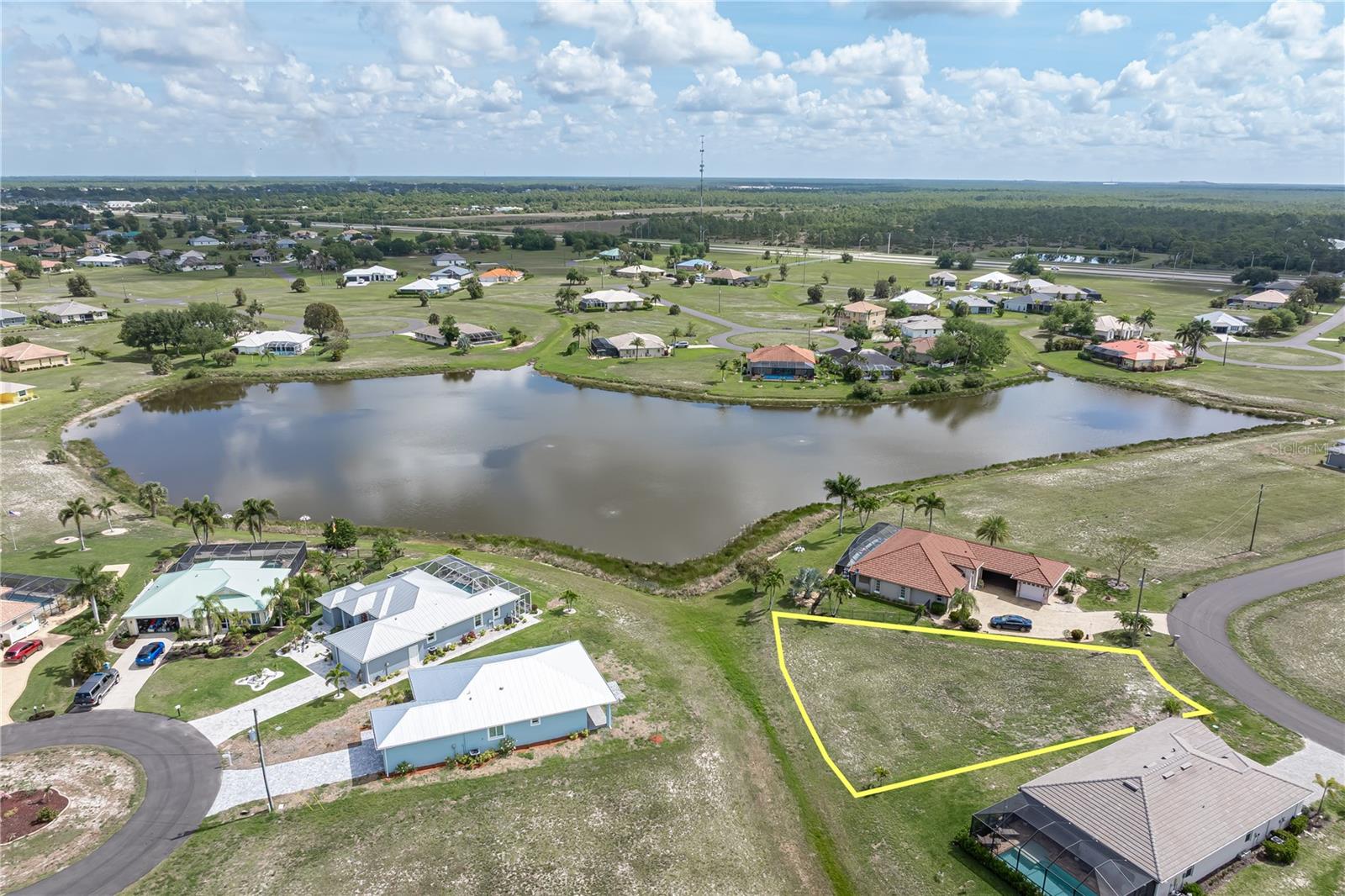17528 Vellum Cir Property Photo 11