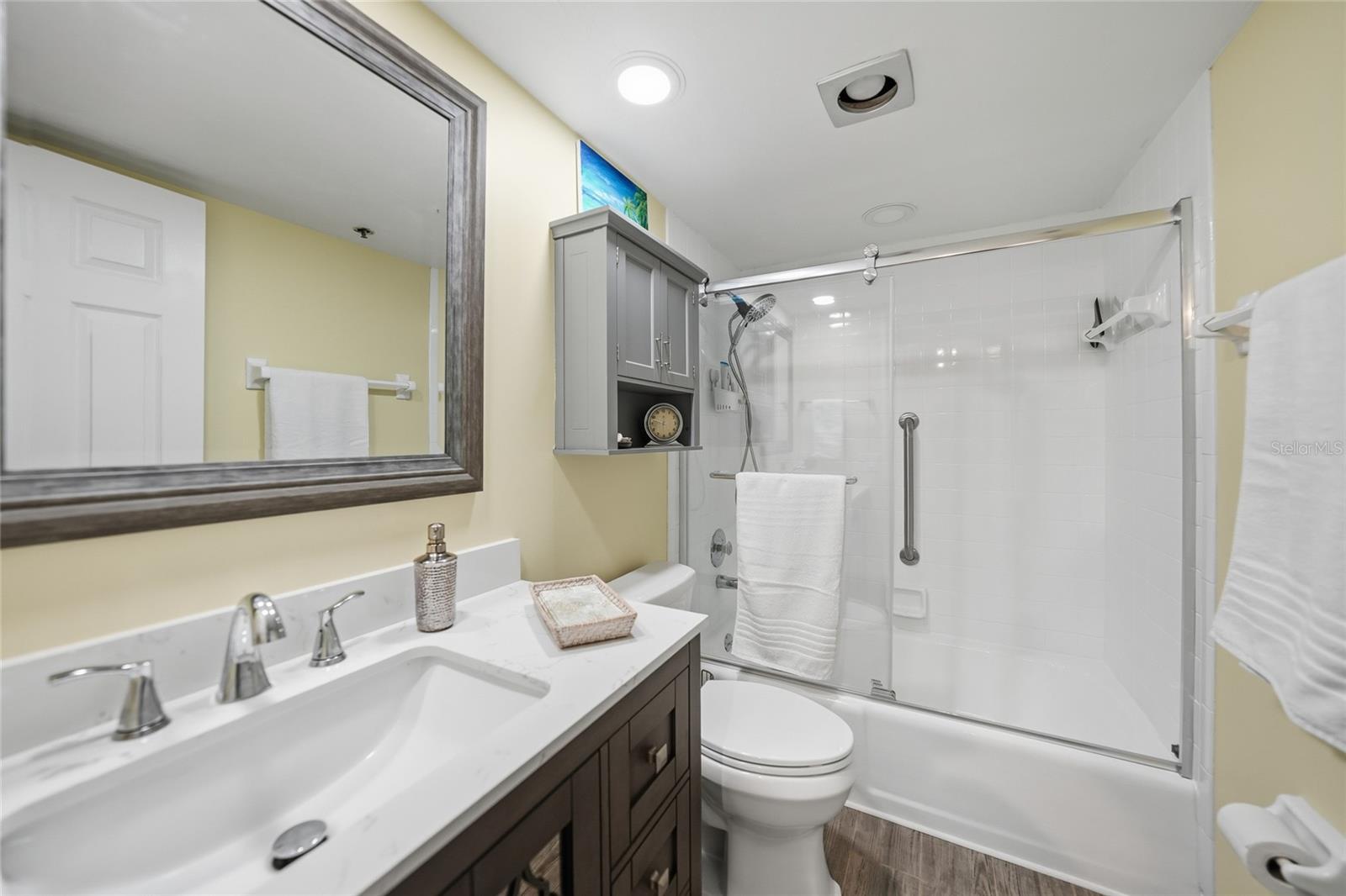 23465 Harborview Rd #616 Property Photo 16