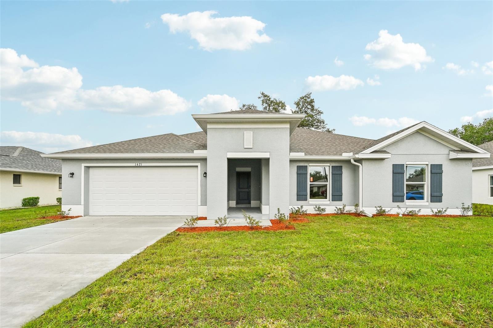 12 Hackberry Ct N Property Photo 4