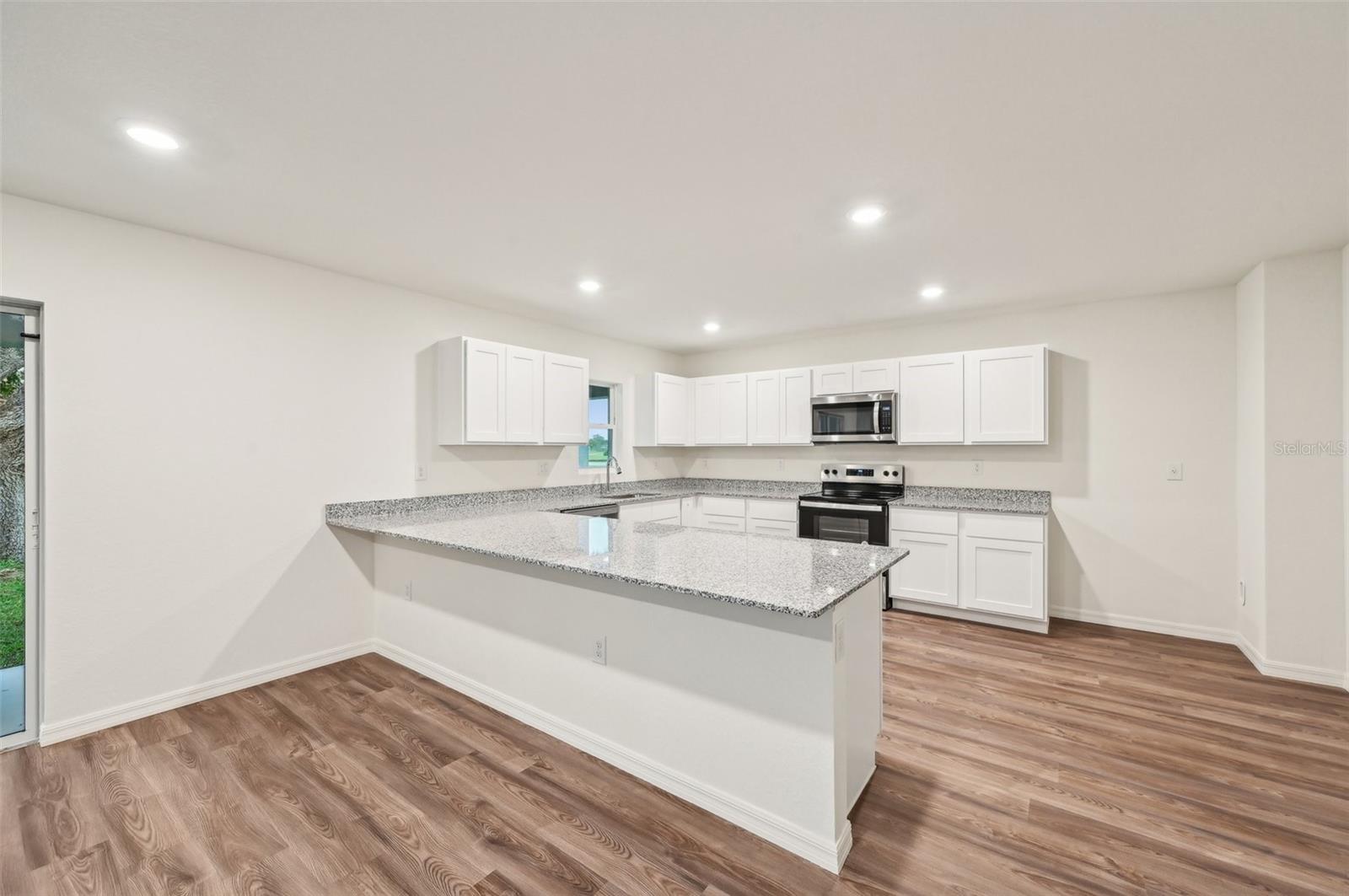 12 Hackberry Ct N Property Photo 12