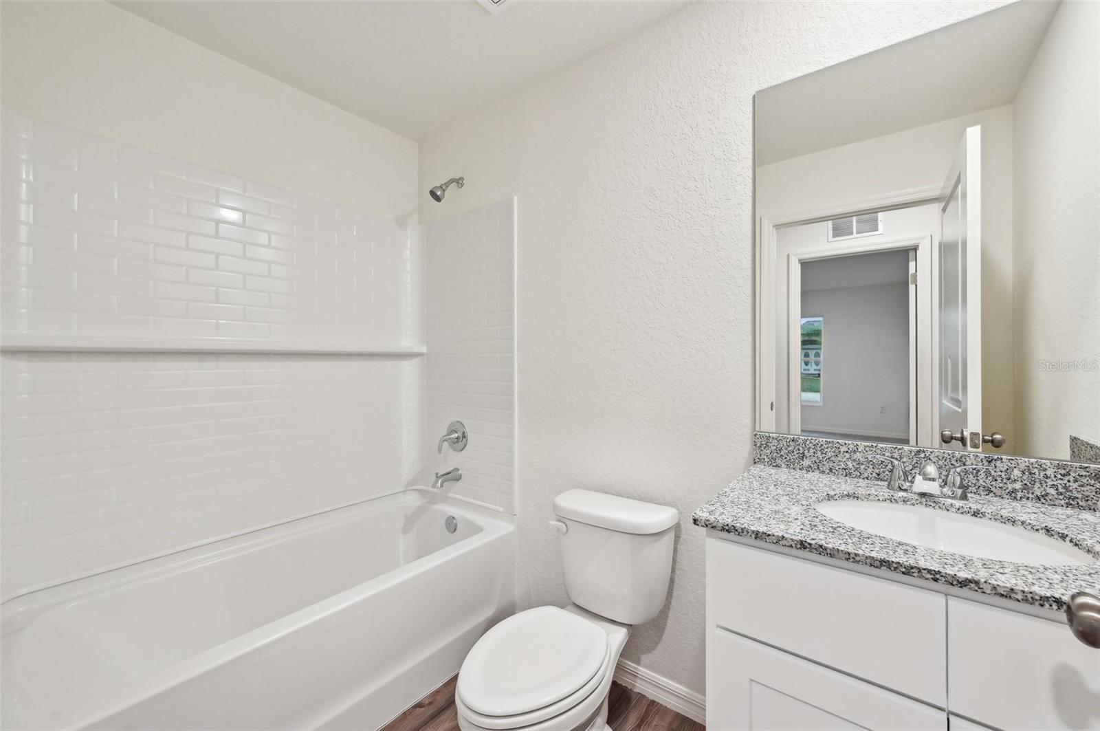 12 Hackberry Ct N Property Photo 19