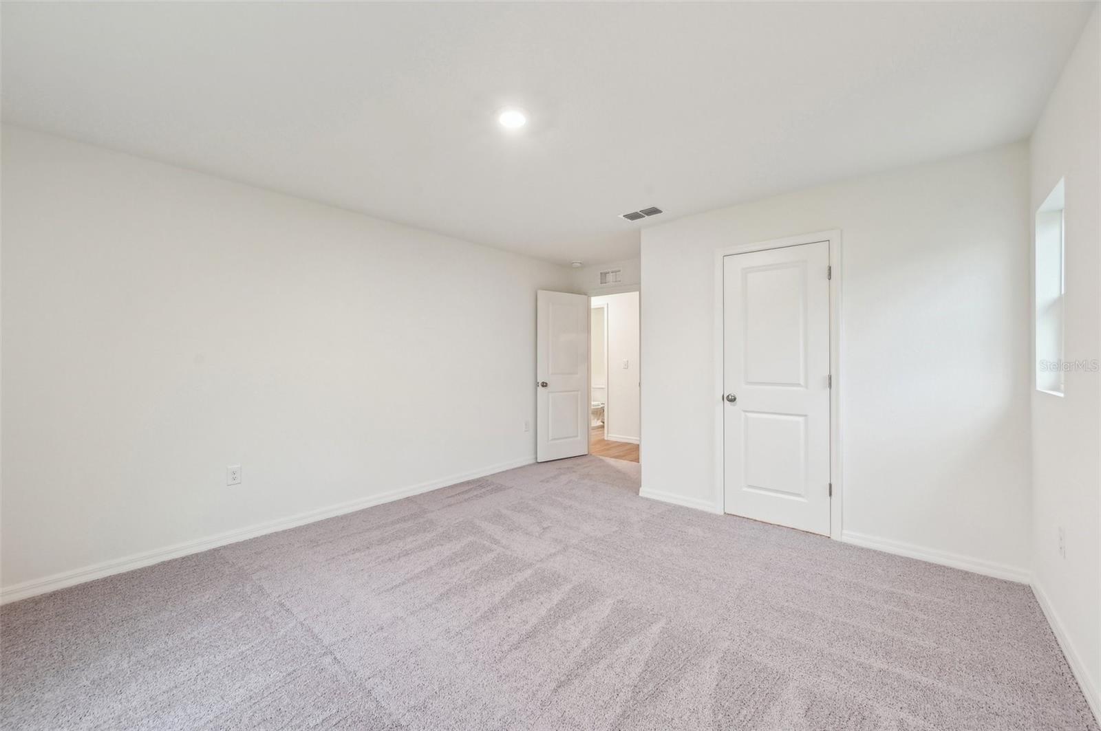 12 Hackberry Ct N Property Photo 23