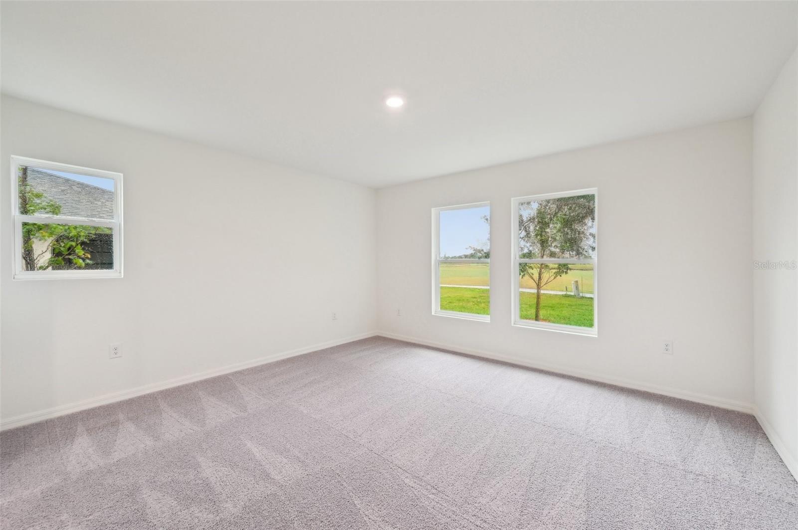 12 Hackberry Ct N Property Photo 25