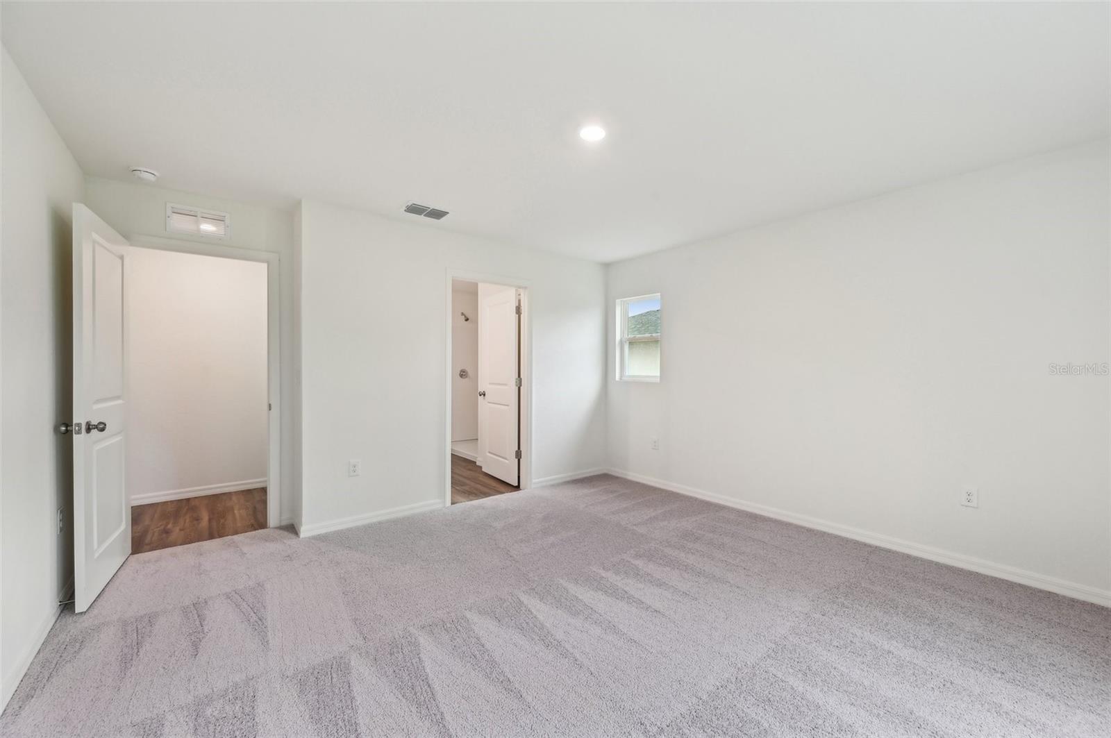 12 Hackberry Ct N Property Photo 26