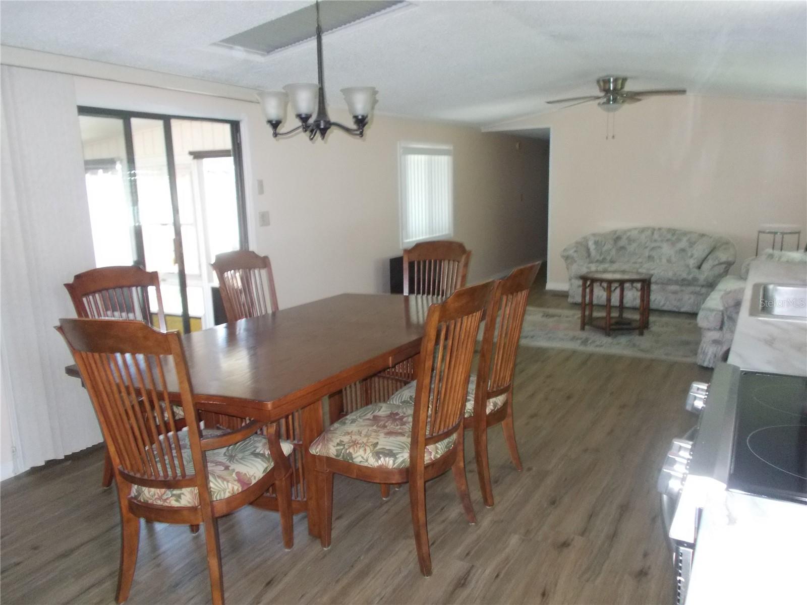 6420 Haele Ct Property Photo 10