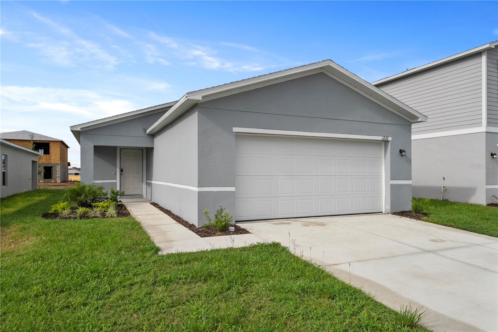 2048 GOLDEN BEAK DR Property Photo 1