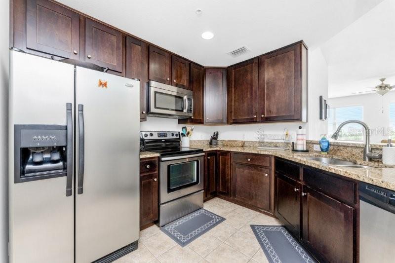 2001 Bal Harbor Blvd #2412 Property Photo 5