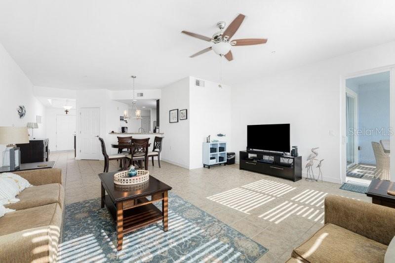 2001 Bal Harbor Blvd #2412 Property Photo 17