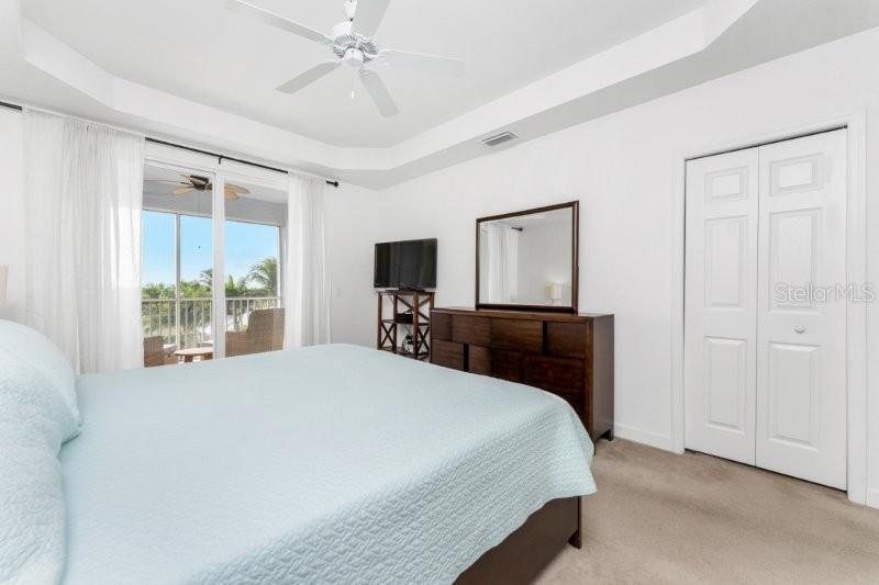 2001 Bal Harbor Blvd #2412 Property Photo 30