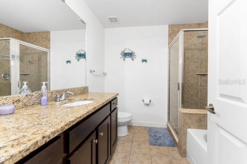 2001 Bal Harbor Blvd #2412 Property Photo 32