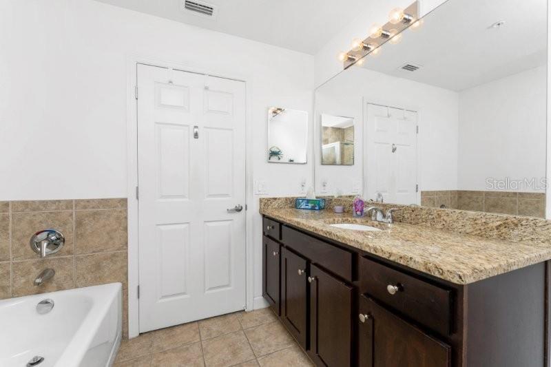 2001 Bal Harbor Blvd #2412 Property Photo 34