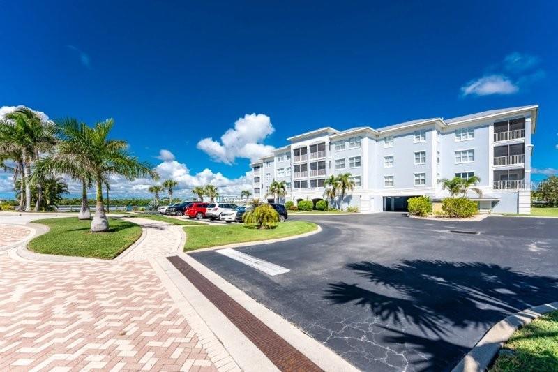 2001 Bal Harbor Blvd #2412 Property Photo 43