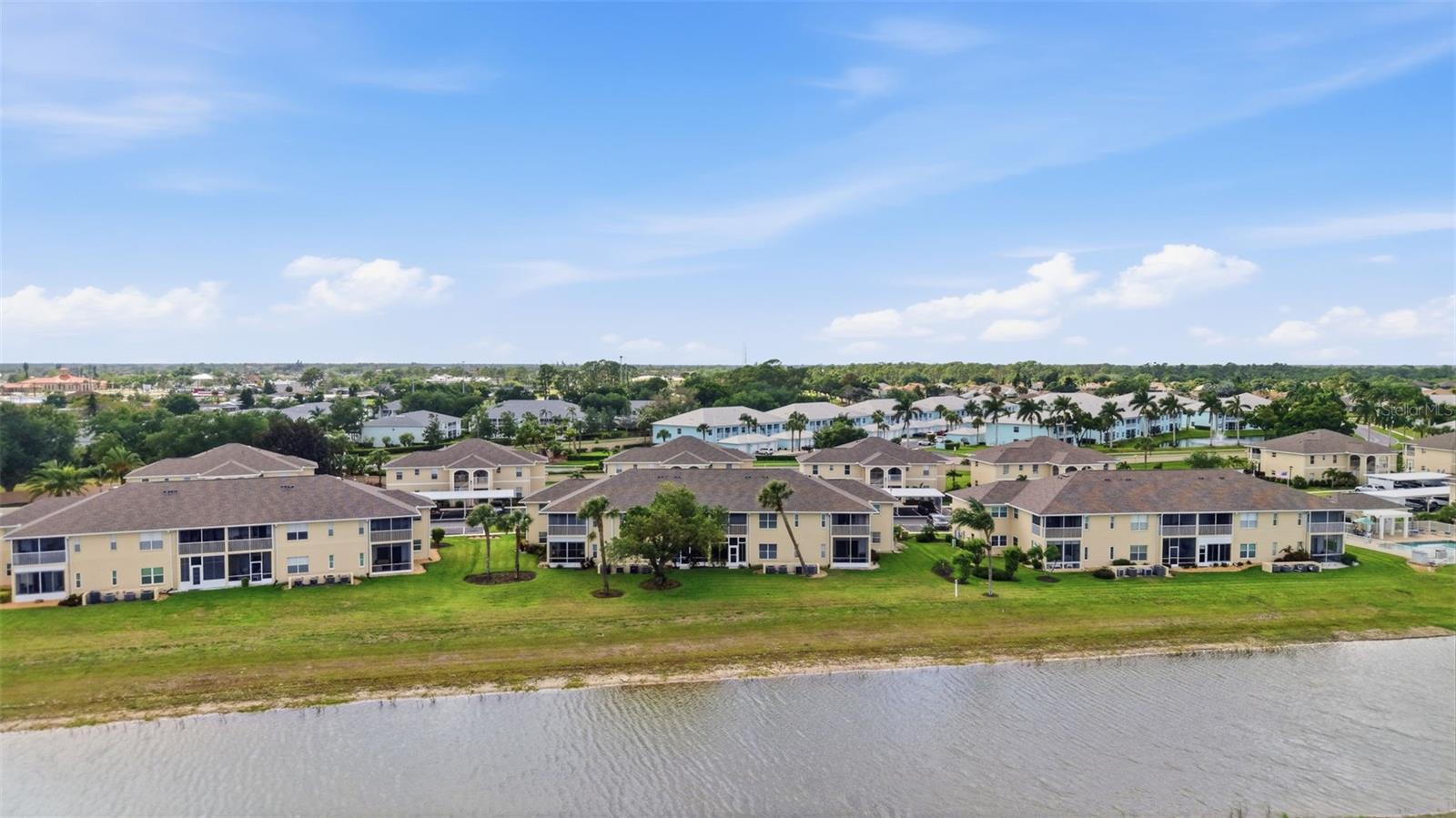 5800 Sabal Trace Dr #401 Property Photo 1