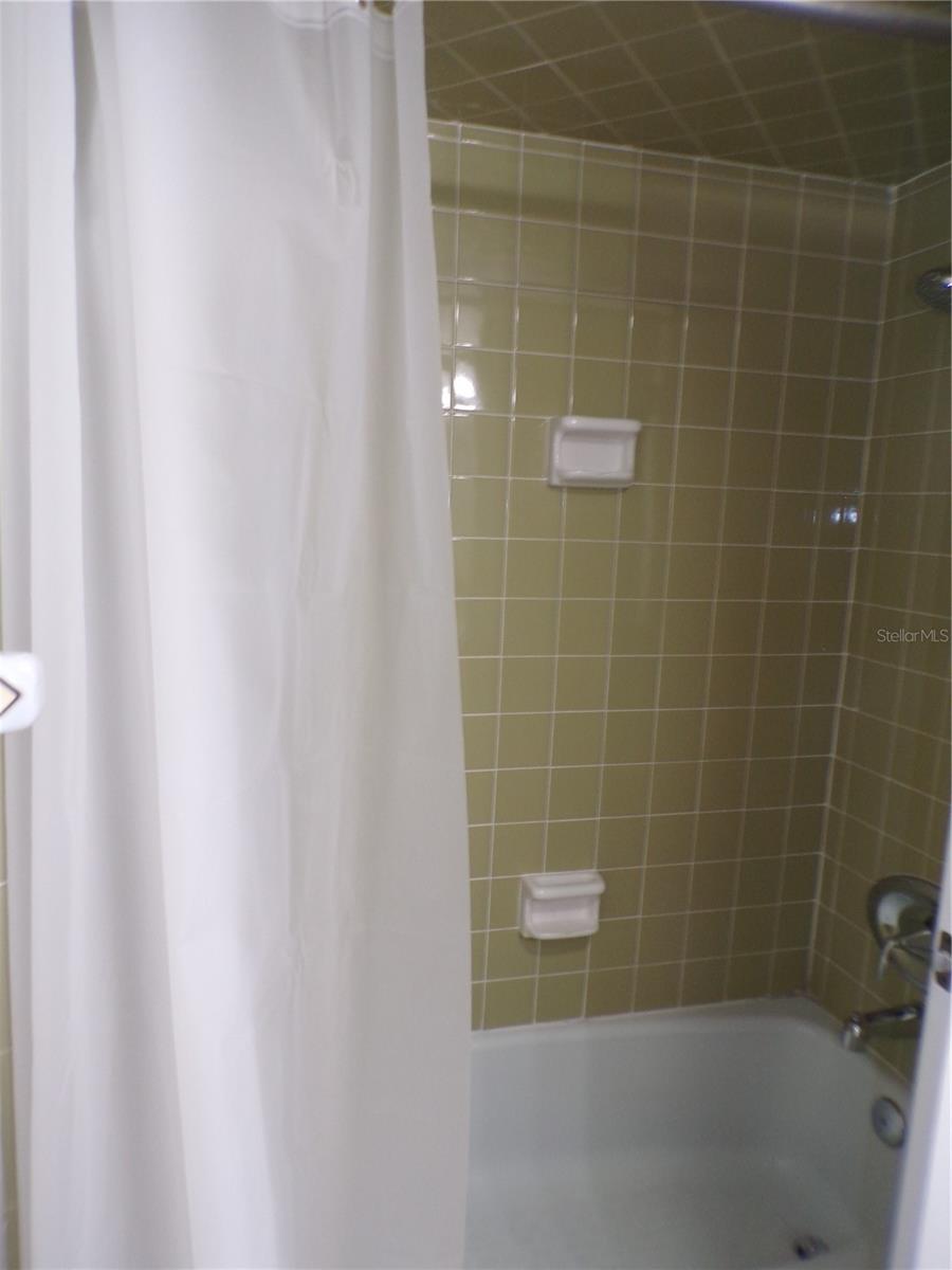 1080 Bal Harbor Blvd #4d Property Photo 12