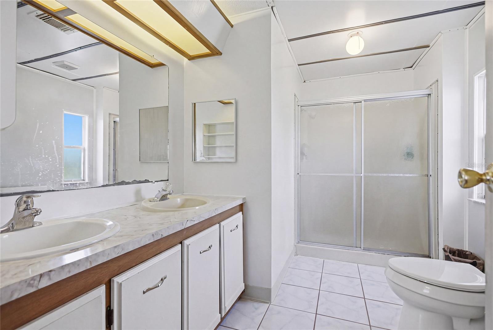 3042 Audubon Ave Property Photo 10