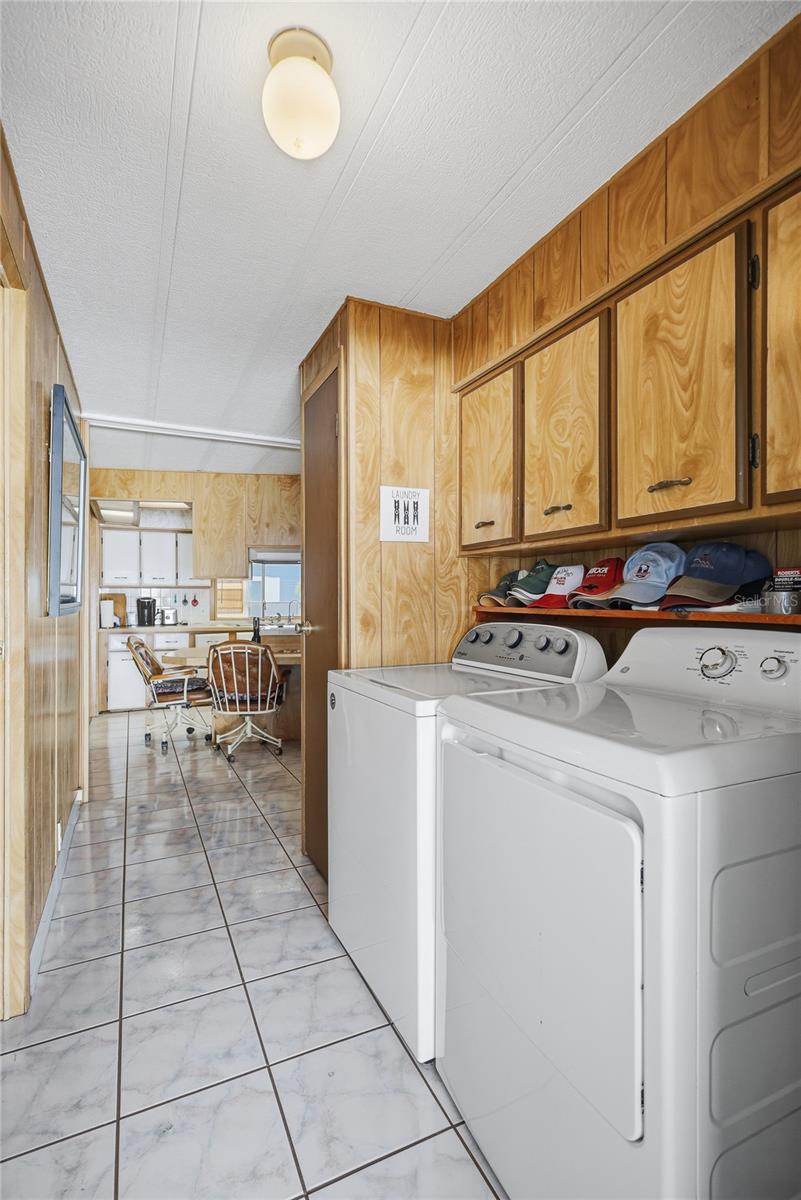 3042 Audubon Ave Property Photo 14
