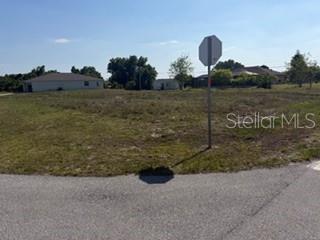 2993 Seafarer Dr Property Photo 3