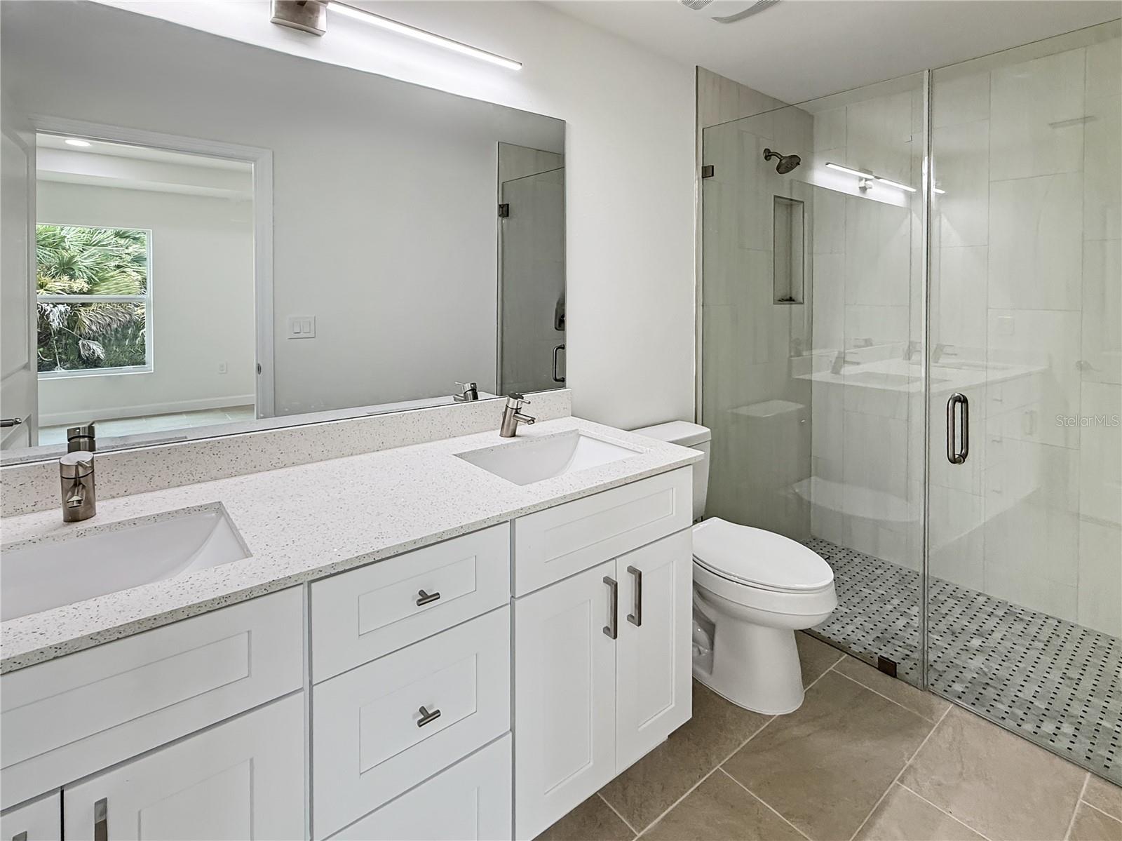 26257 Brooks Rd Property Photo 18