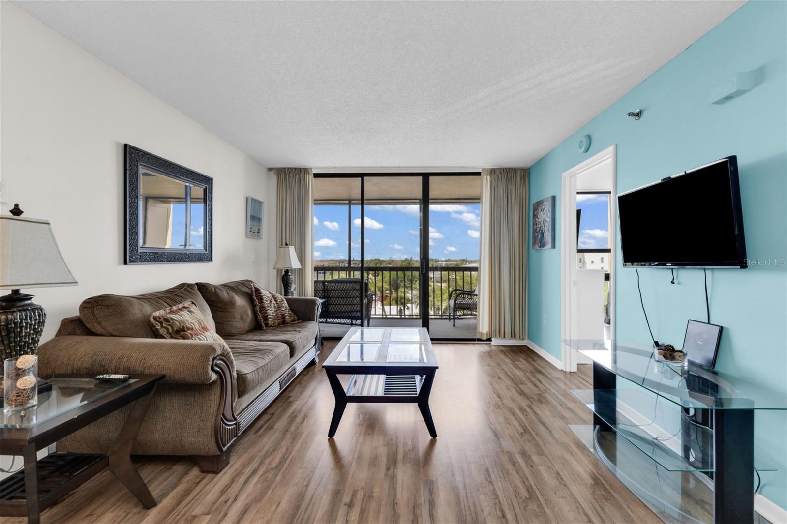 21405 Olean Blvd #528 Property Photo 8