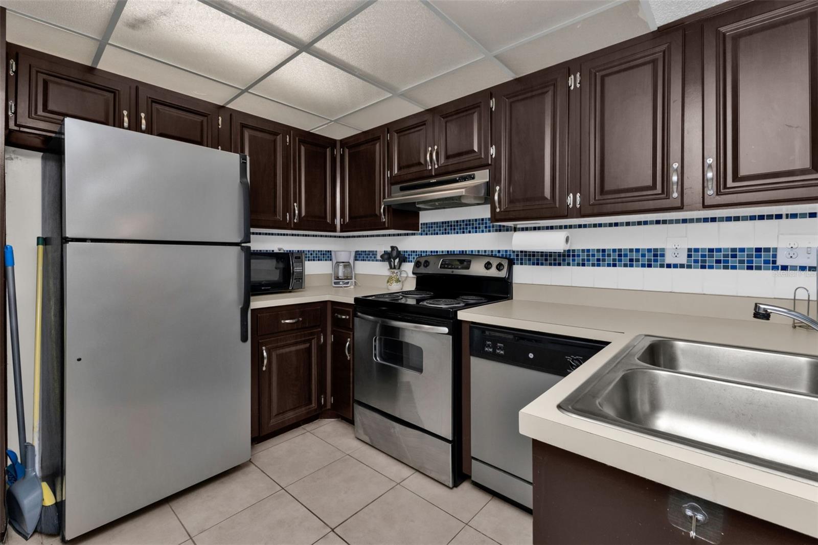 21405 Olean Blvd #528 Property Photo 16
