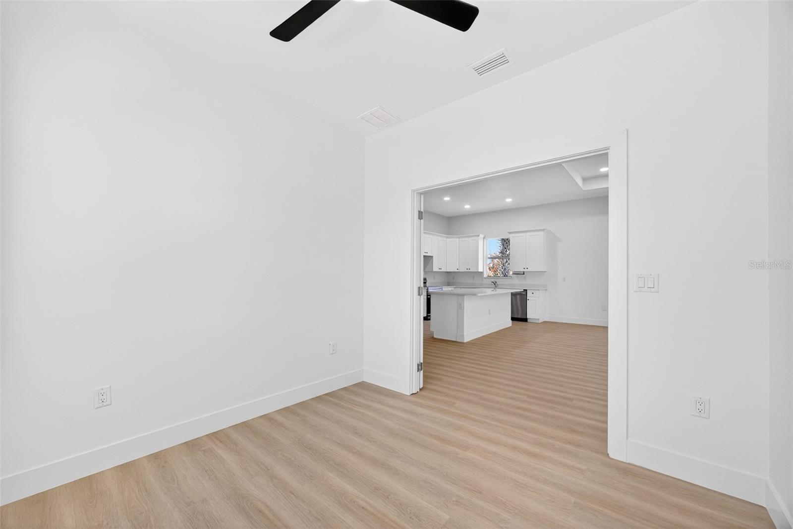 200 Leach Dr Property Photo 17