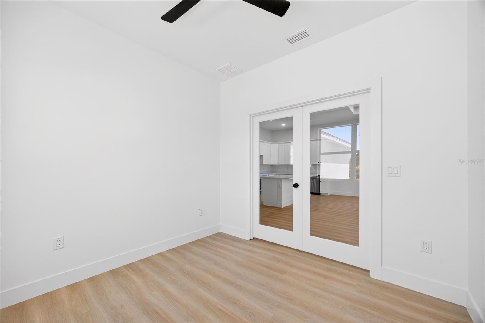 200 Leach Dr Property Photo 18