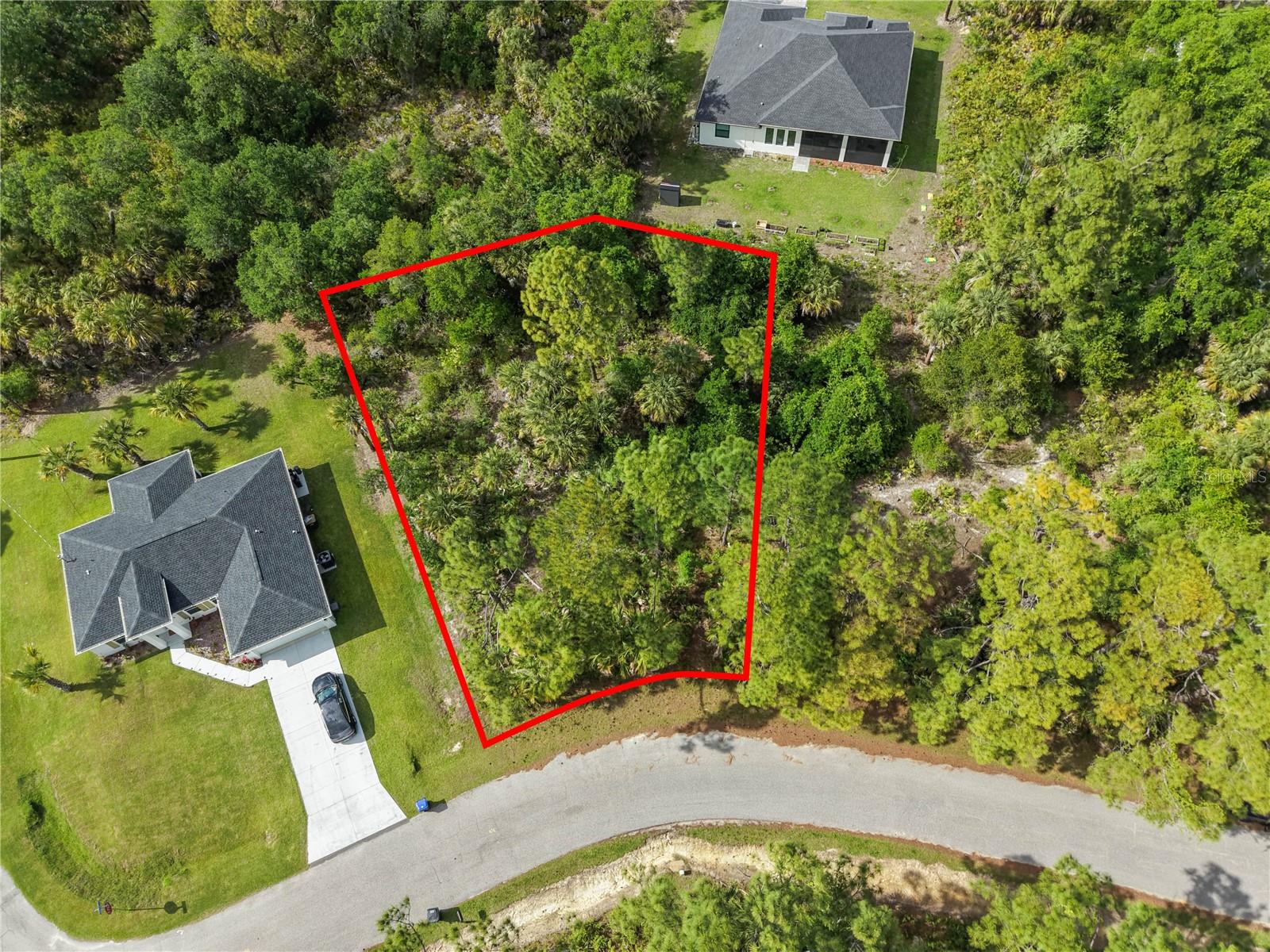 De Brita Rd Property Photo 3