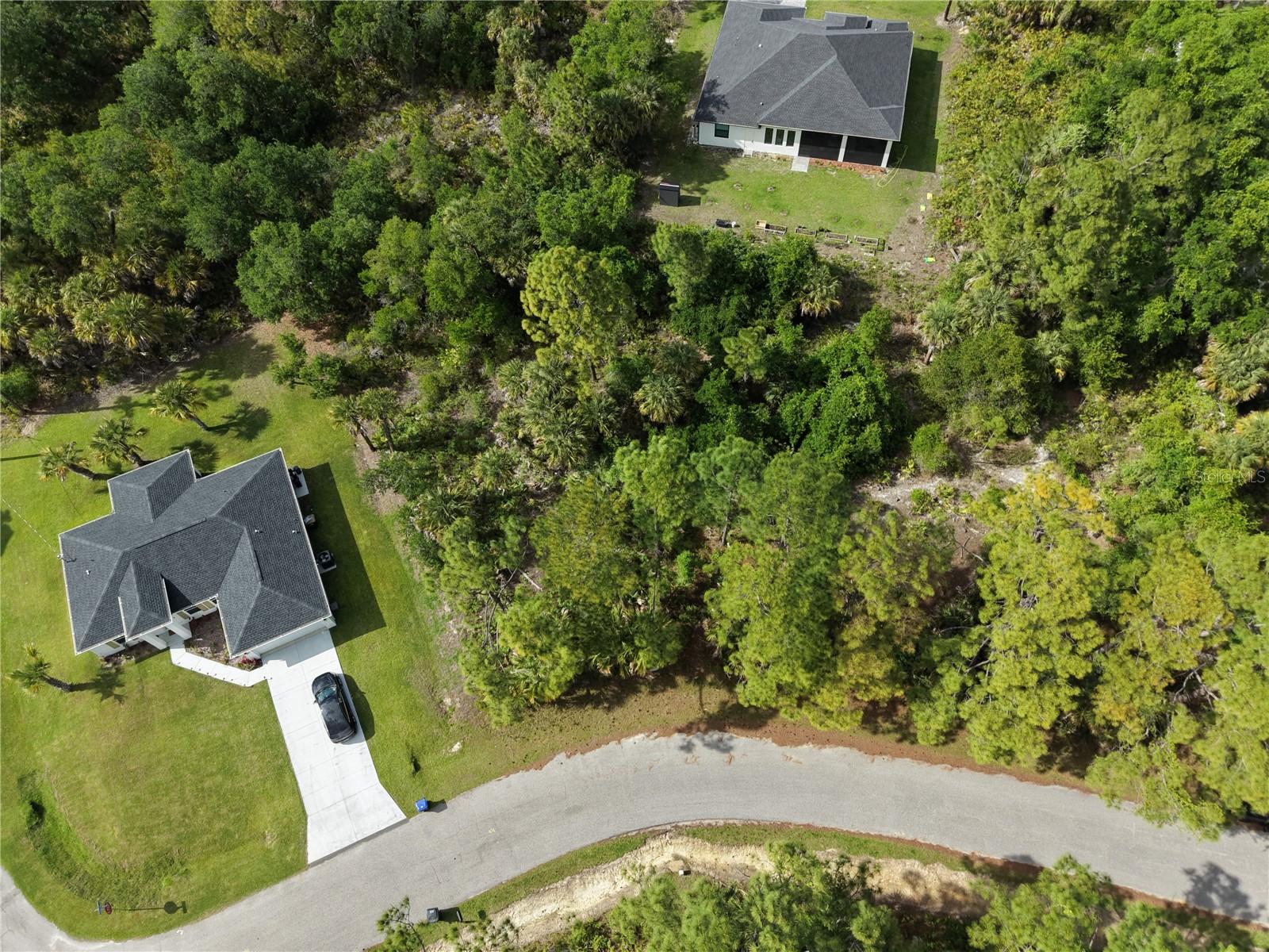 De Brita Rd Property Photo 4