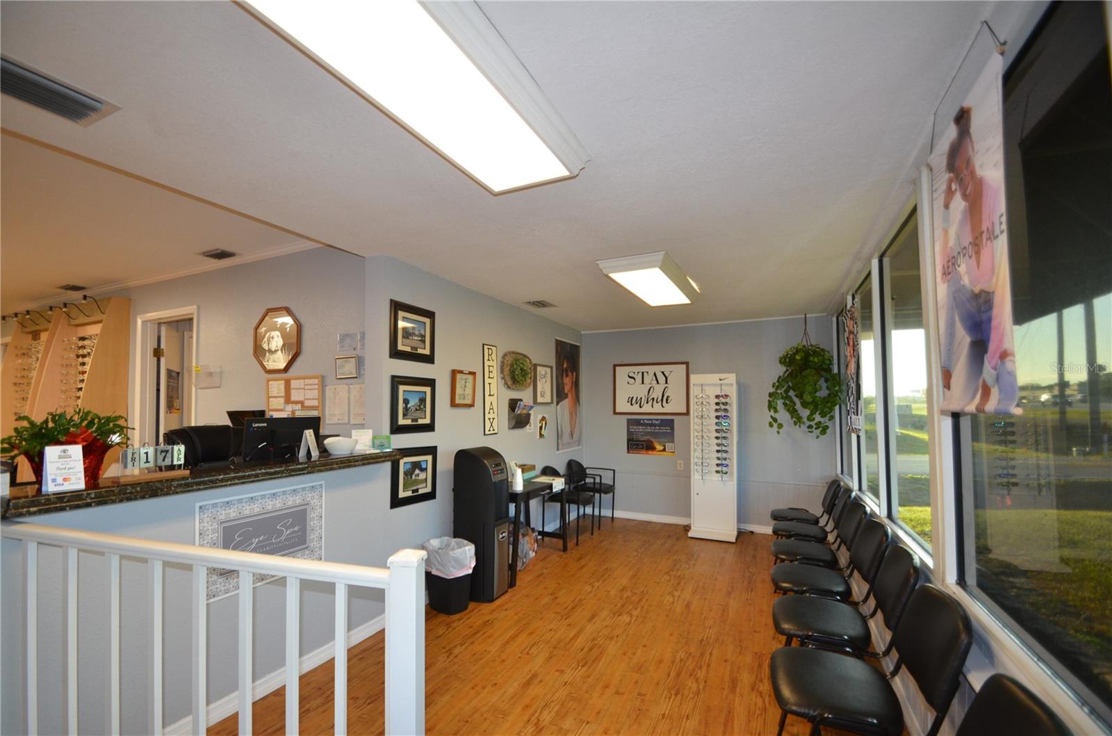 2442 Ne Highway 70 Property Photo 22