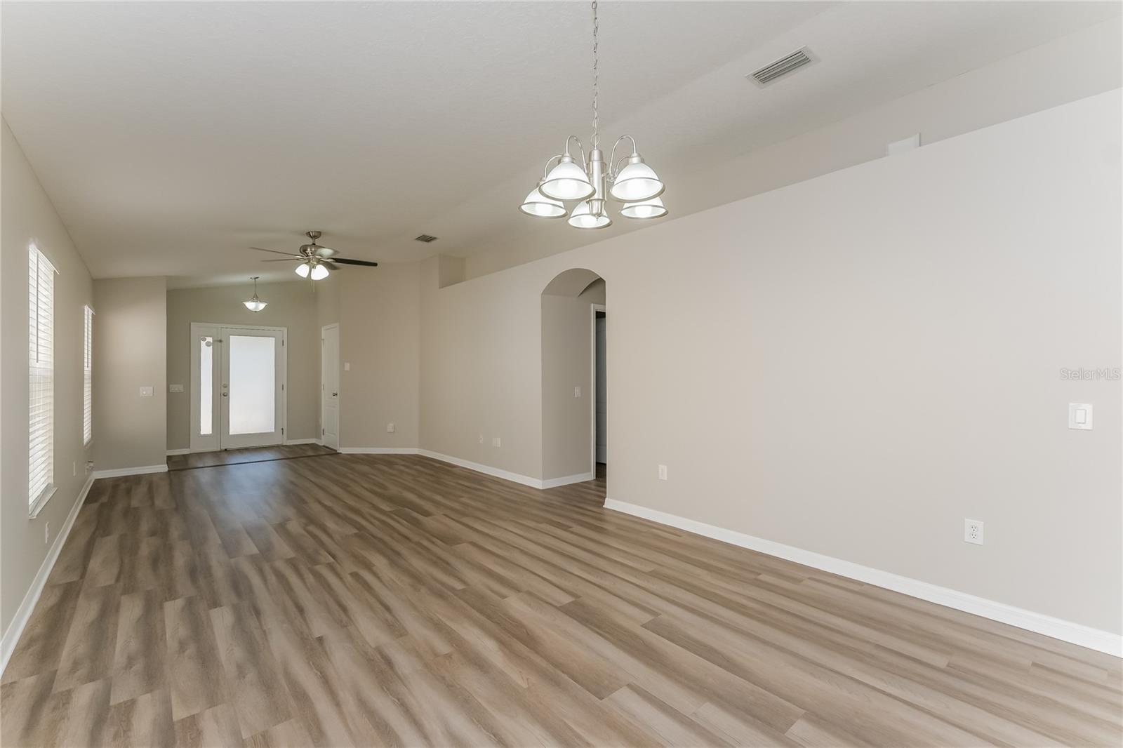 15411 Peach Stone Pl Property Photo 5