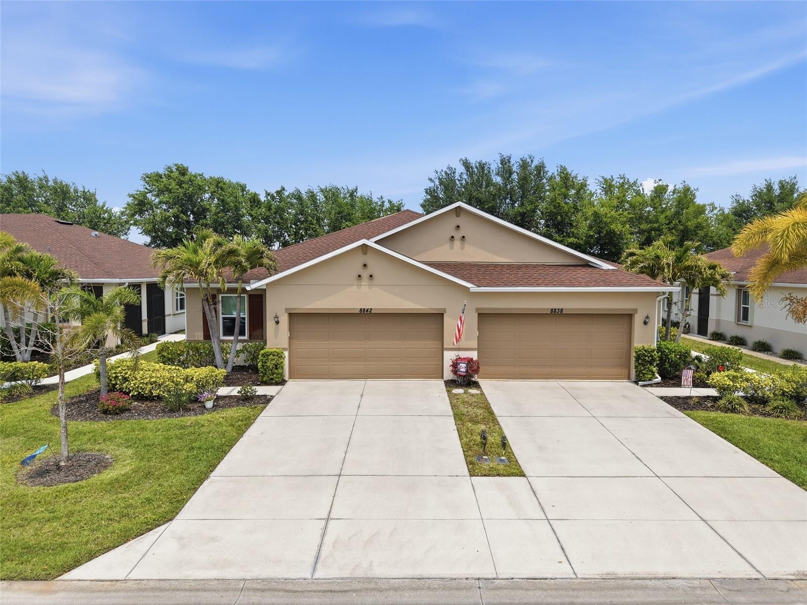 8834 Tuscany Isles Dr Property Photo 3