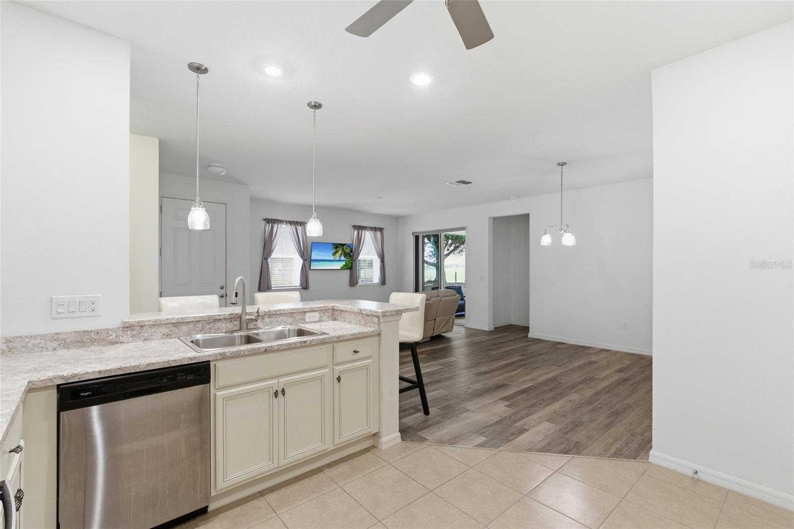 8834 Tuscany Isles Dr Property Photo 10