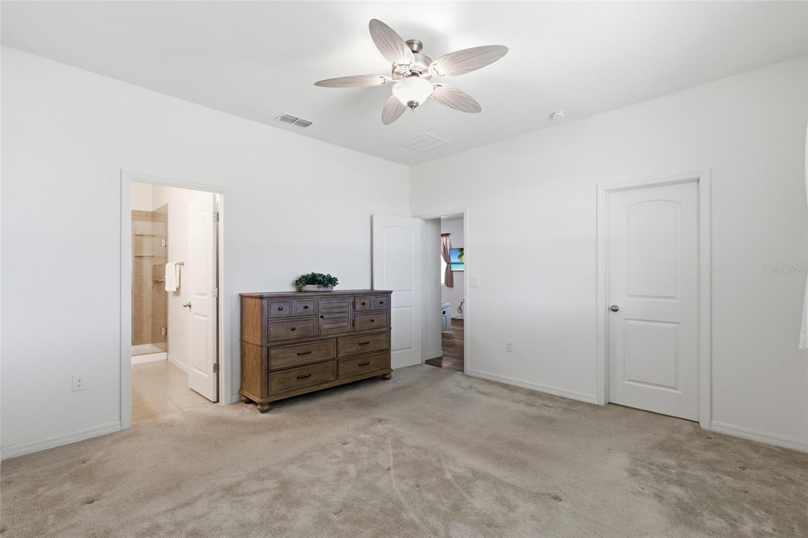 8834 Tuscany Isles Dr Property Photo 21