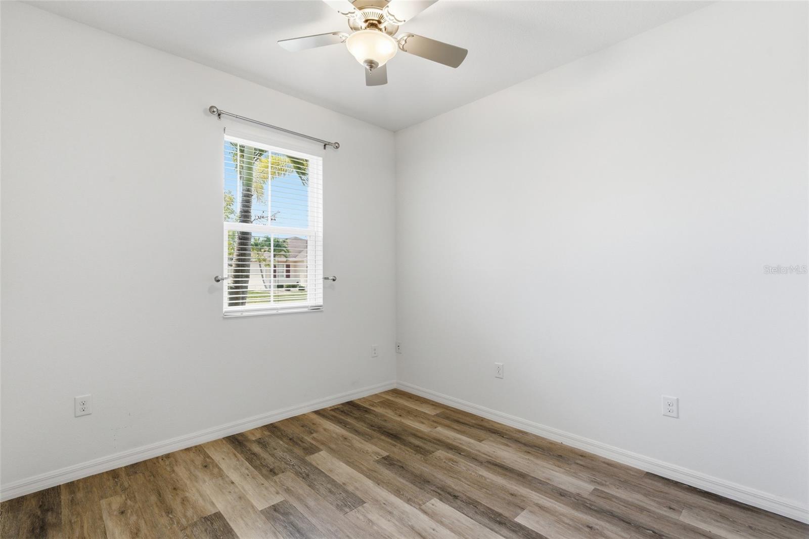 8834 Tuscany Isles Dr Property Photo 29