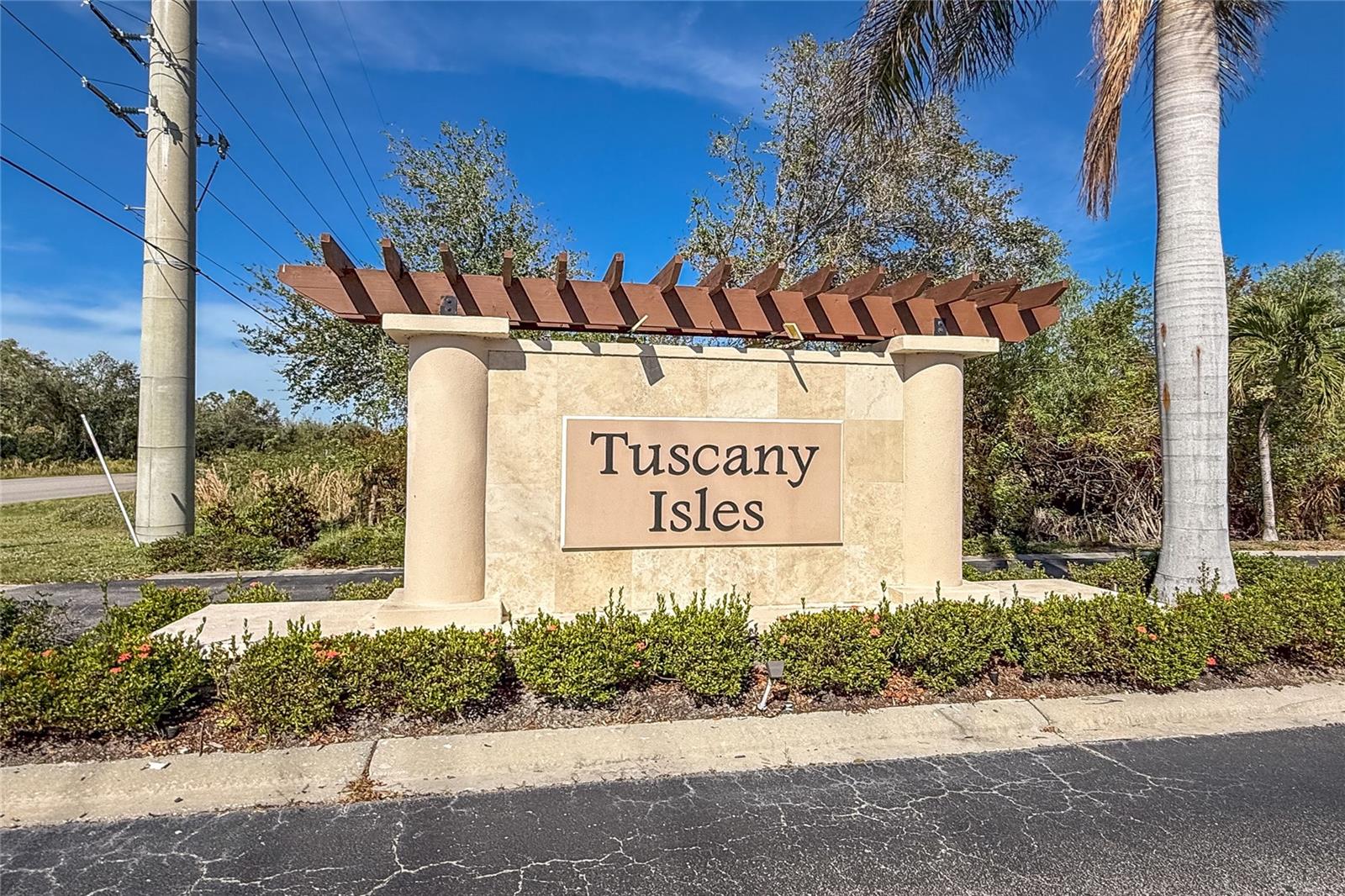 8834 Tuscany Isles Dr Property Photo 52